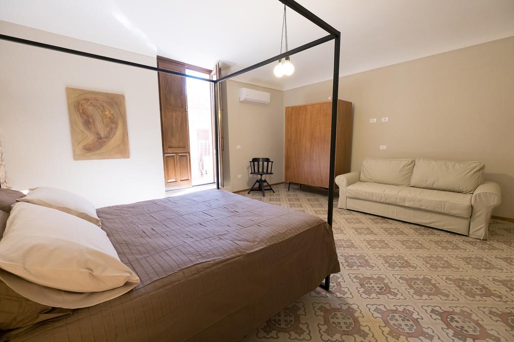 Il Fuoco Di Archimede - Ortigia Apartment Syracuse Exterior photo
