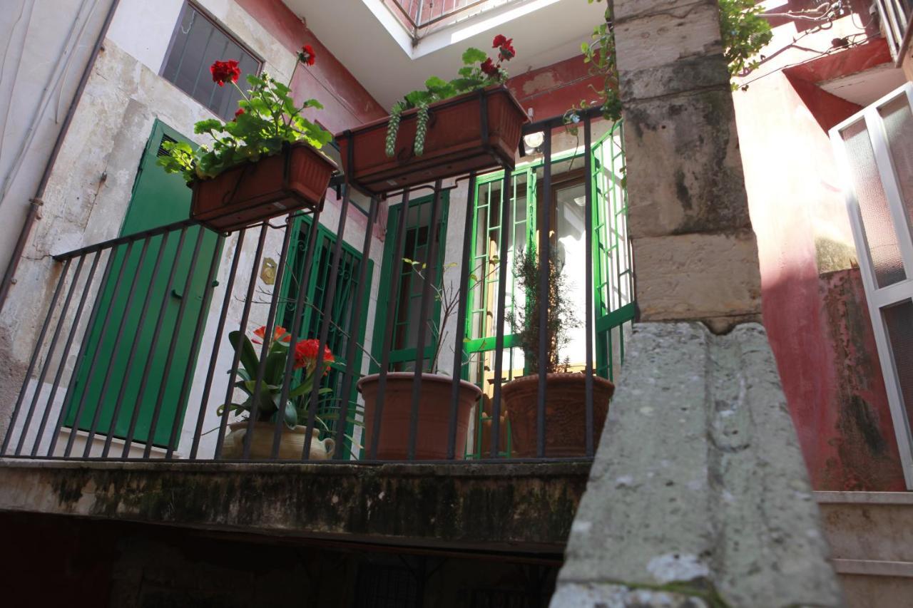 Il Fuoco Di Archimede - Ortigia Apartment Syracuse Exterior photo